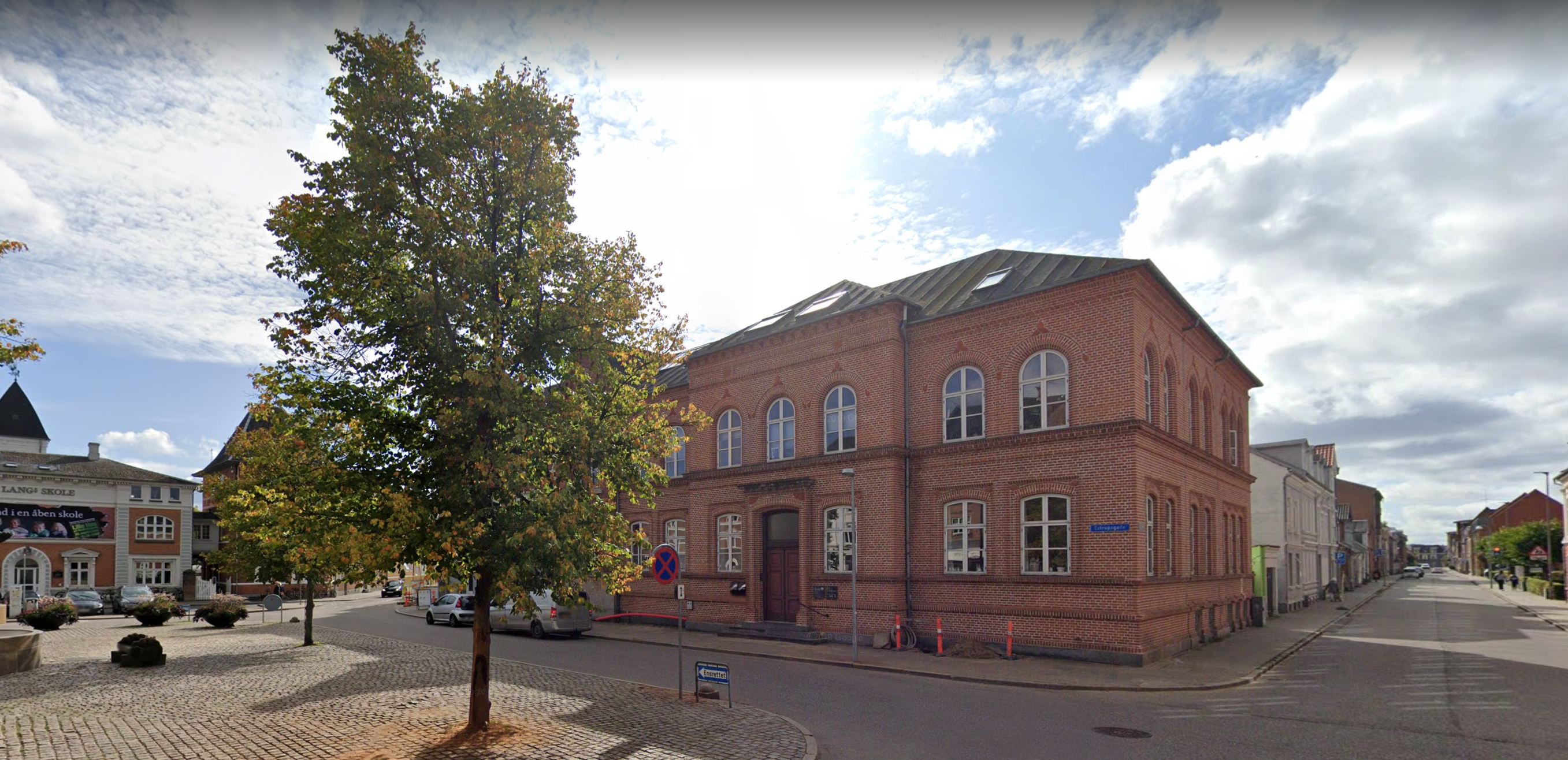 Selvhjælp Silkeborg piger der snakker